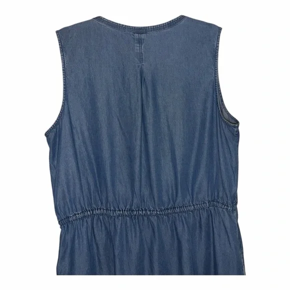 GAP Light Blue Chambray Dress - Picture 5 of 11